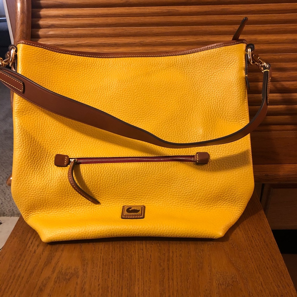 Dooney & Bourke hobo